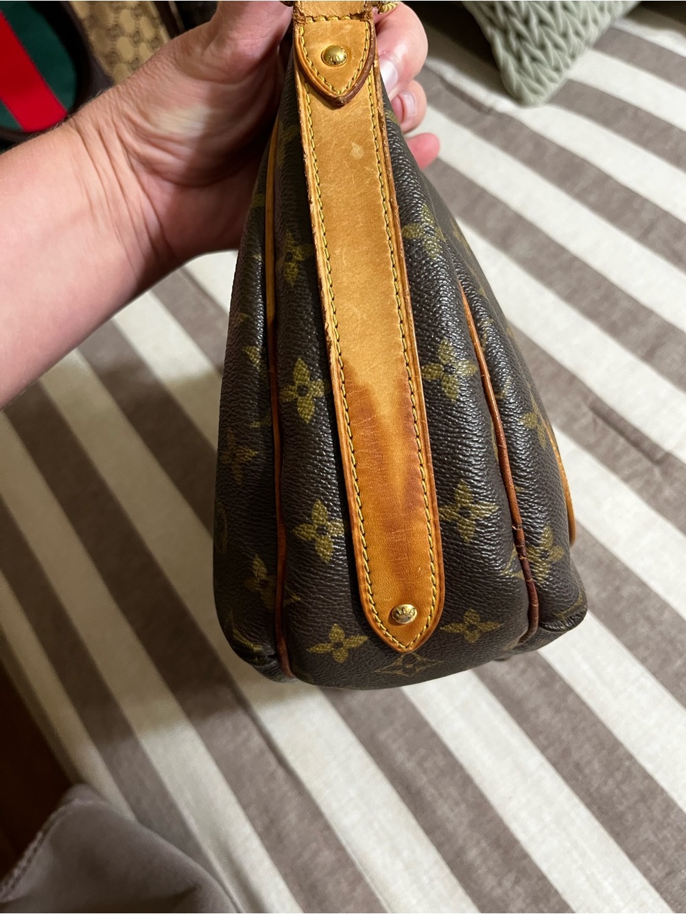 Louis Vuitton Monogram Tulum PM - Picture 5 of 14